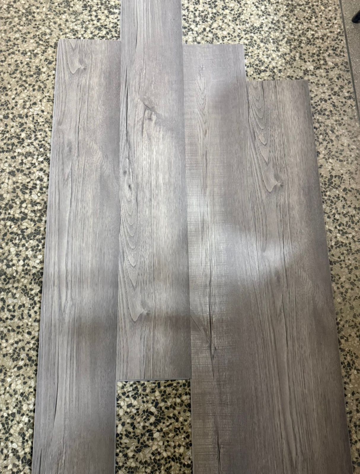 SPC flooring